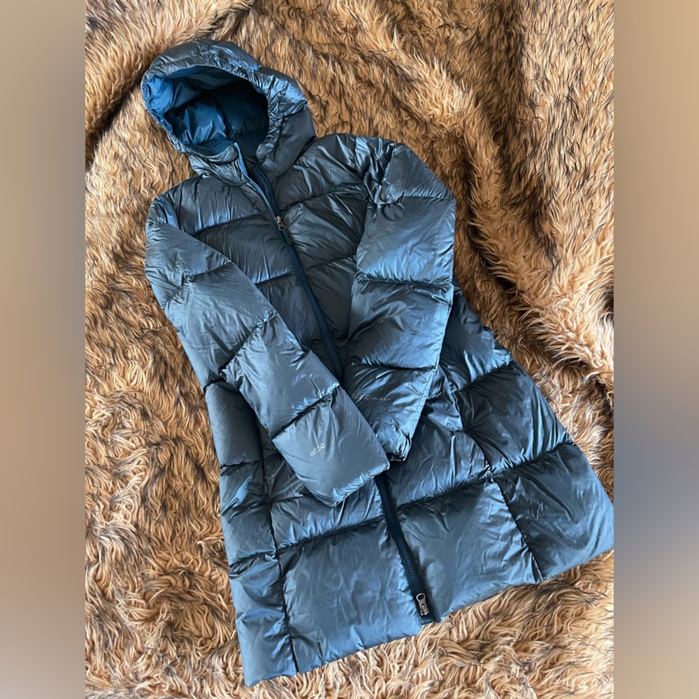 Eddie Bauer EB550 puffer coat
